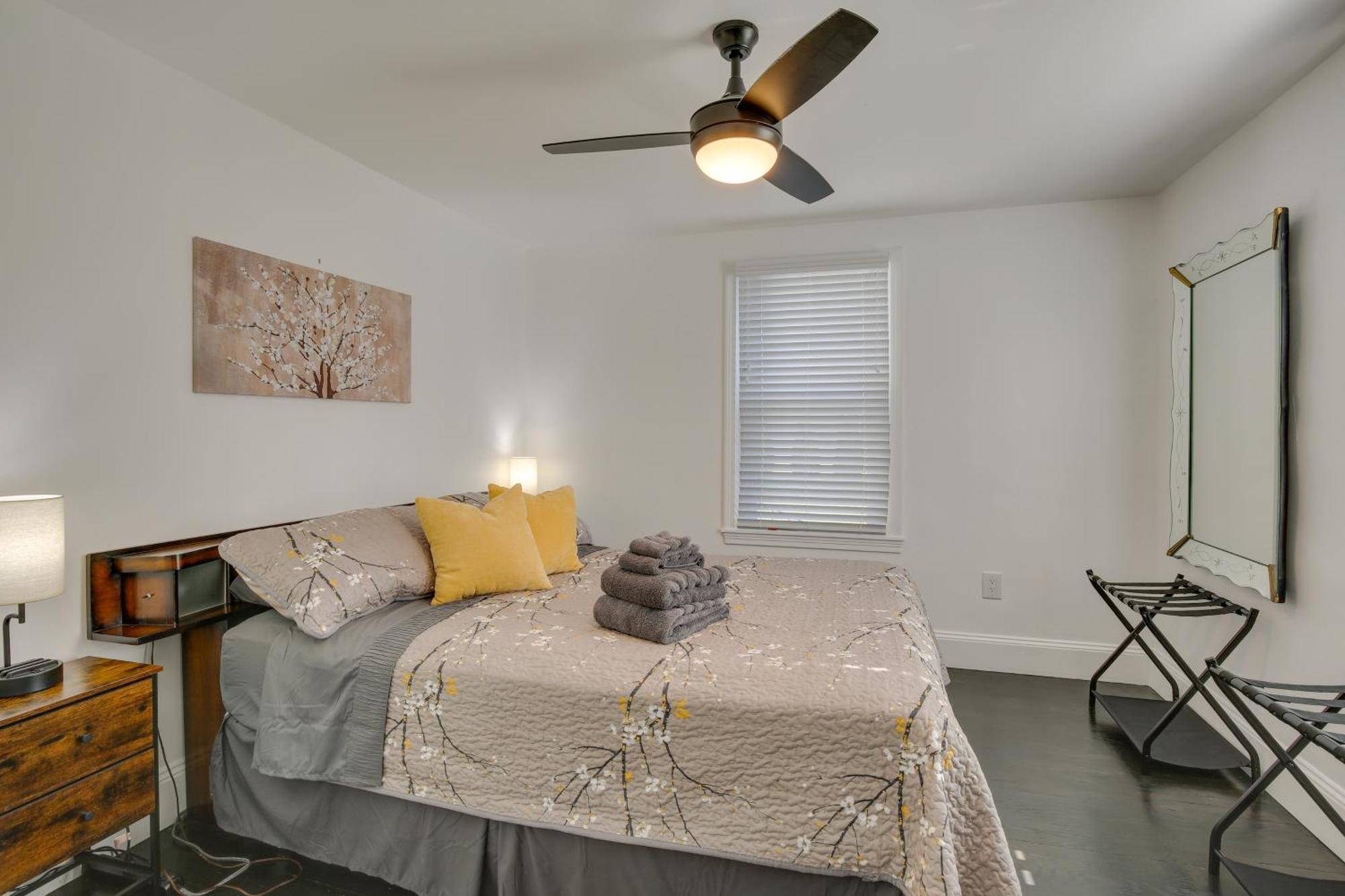 The Peaceful Post Kingston Vacation Rental Exterior photo